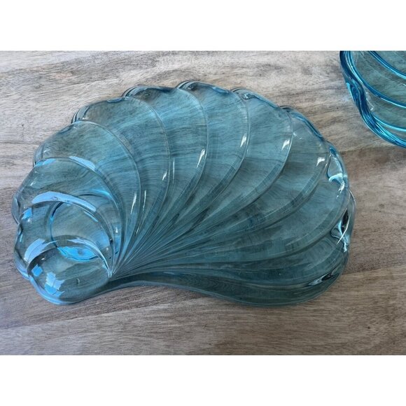 Hazel Atlas Glass Capri Blue Colonial Swirl Seashell Snack Plate & Cup Set - Picture 8 of 8